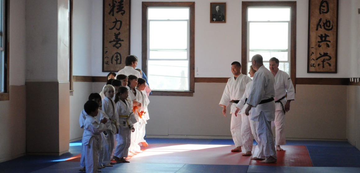 Como abrir uma academia de Dojo